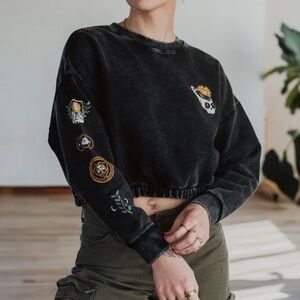 Octopied Mind Black crewneck